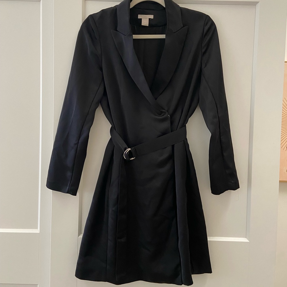 H&M Long sleeve black dress